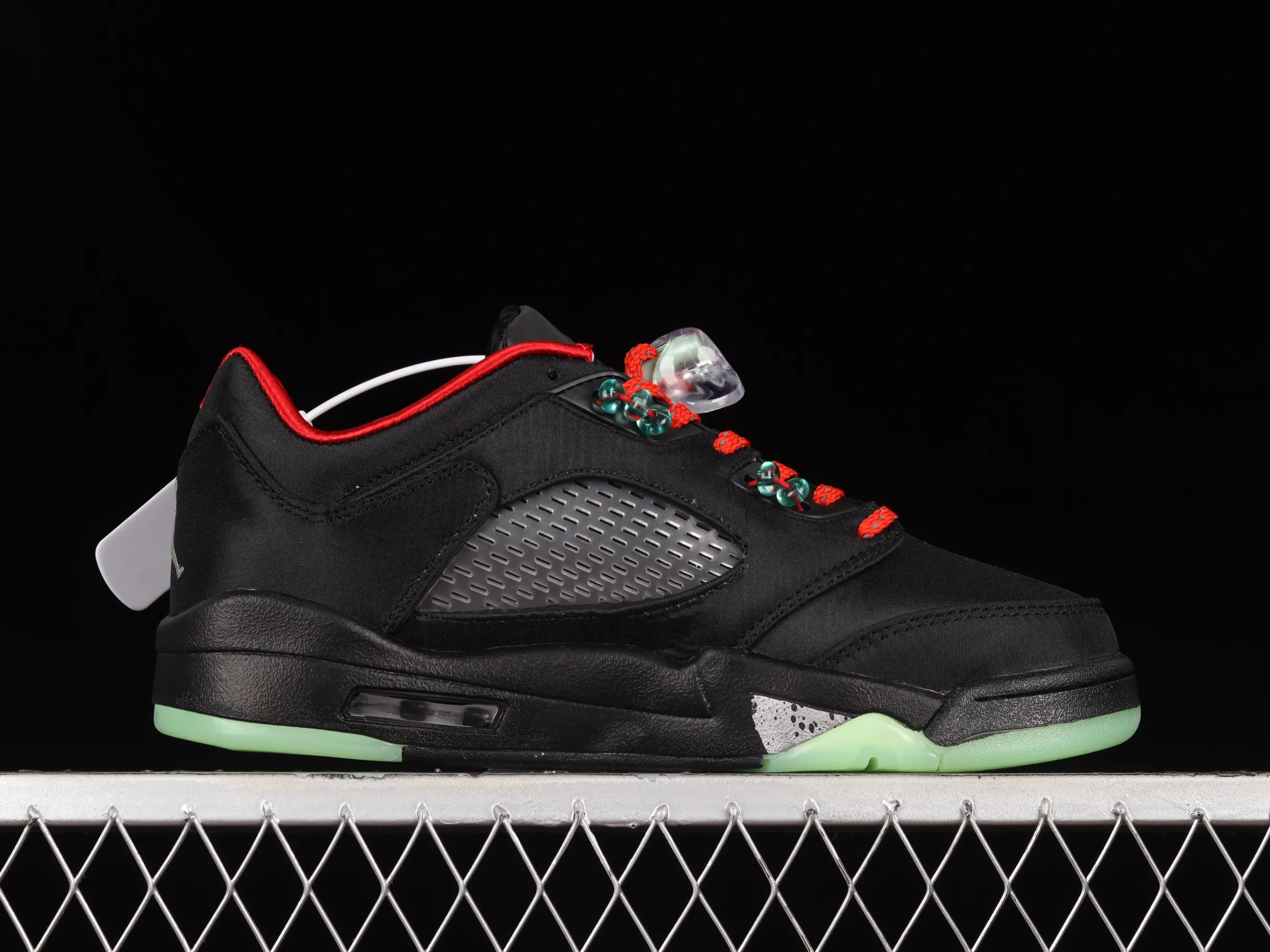 All categories Air Jordan Jordan series basketball shoes Air Jordan 5 G version Clot x Air Jordan 5 Retro Low "CNY" AJ5 Jordan 5 Chinese New Year Black Red Silk Jade Luminous Tear DM4640-036